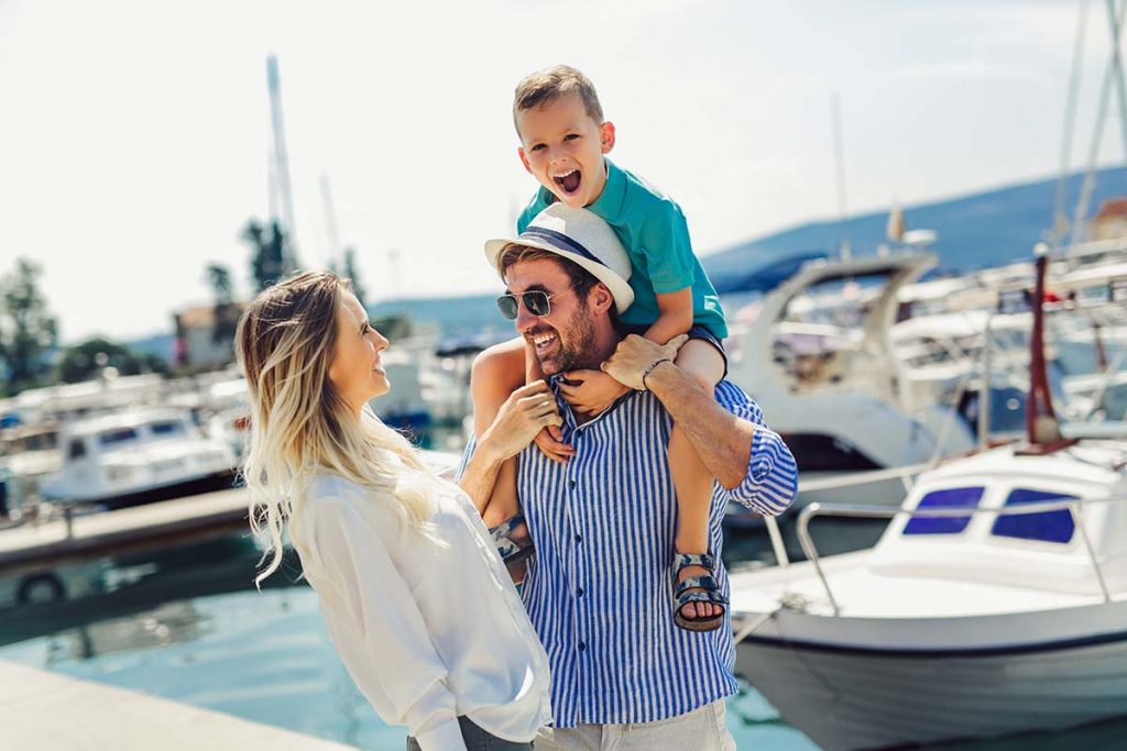 alquiler embarcaciones familia andalucia